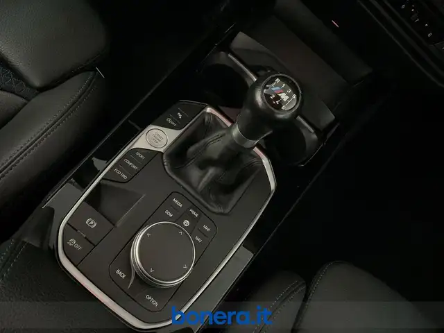 BMW 1 Series view 26