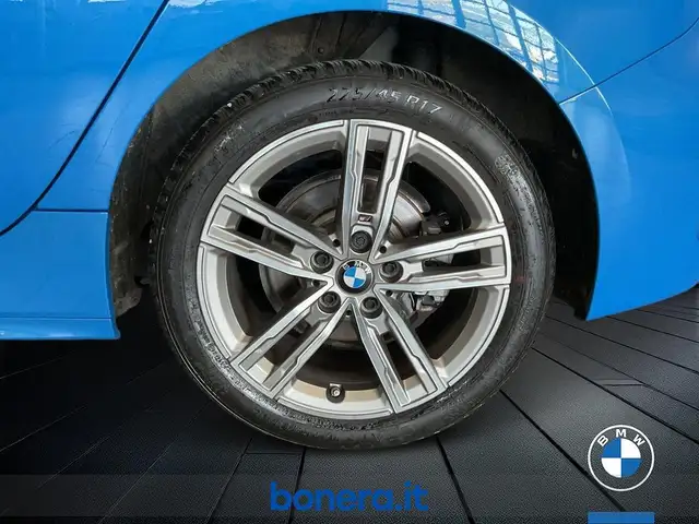 BMW 1 Series view 12