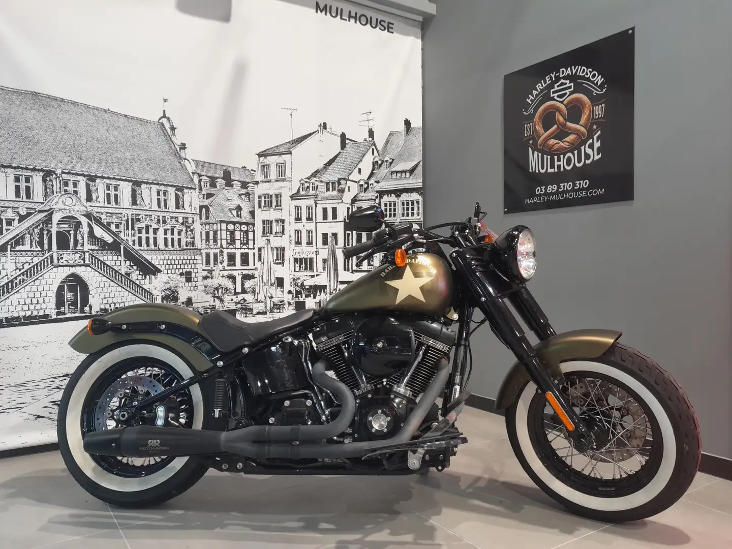 Harley-Davidson Softail Slim - 1