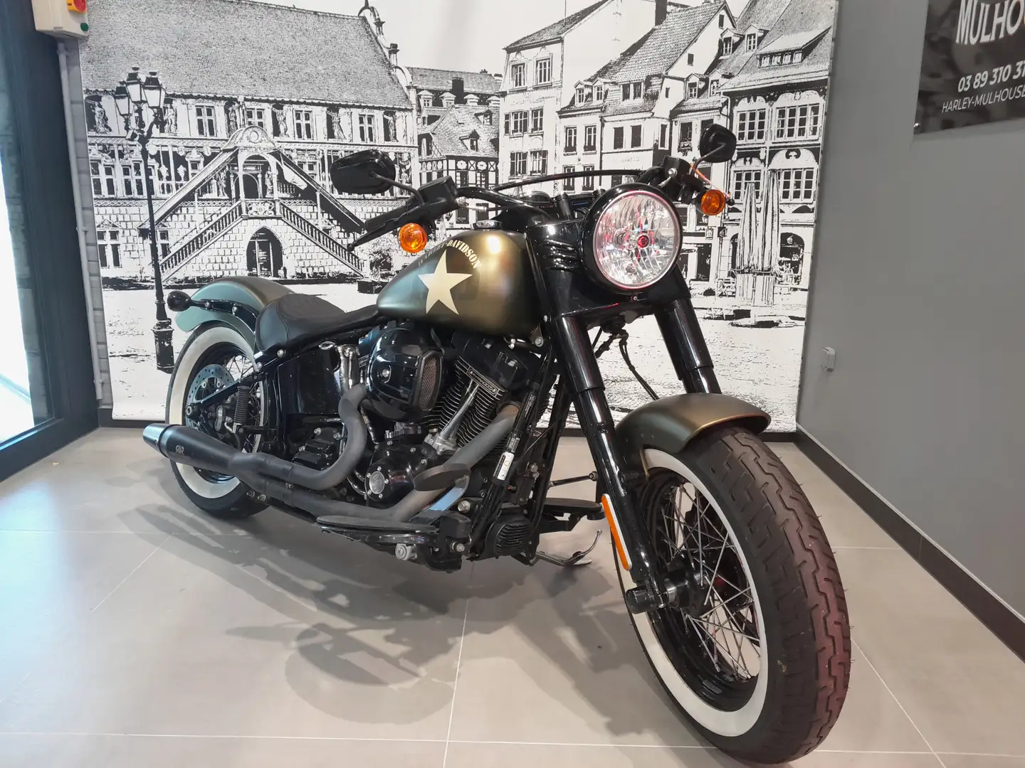 Harley-Davidson Softail Slim - 2