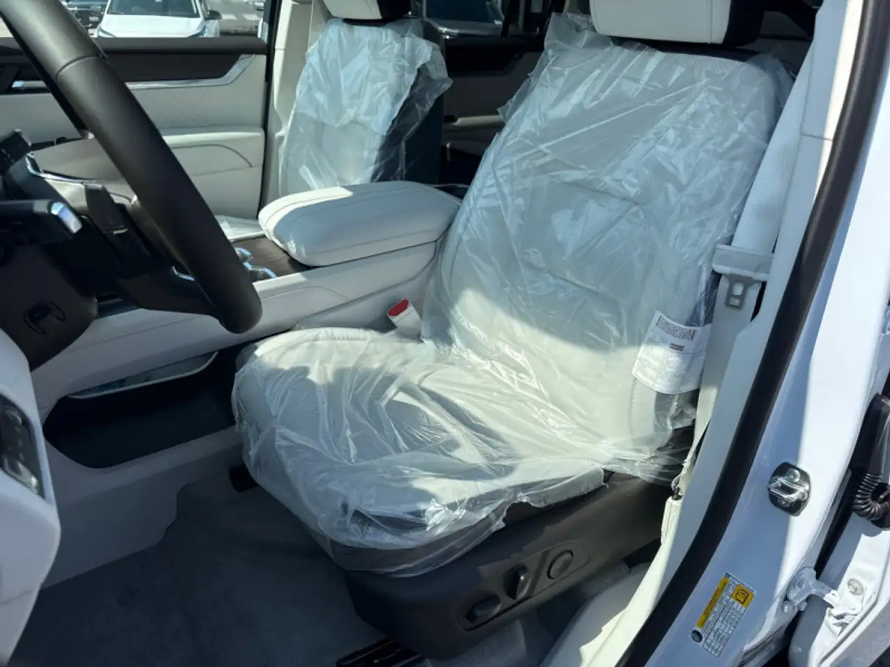 GMC Acadia снимка GMC Acadia