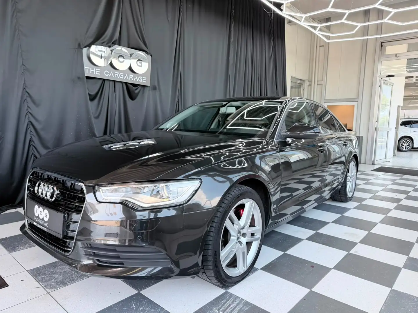 Audi A6 3.0 TDI quattro Schwarz - 1