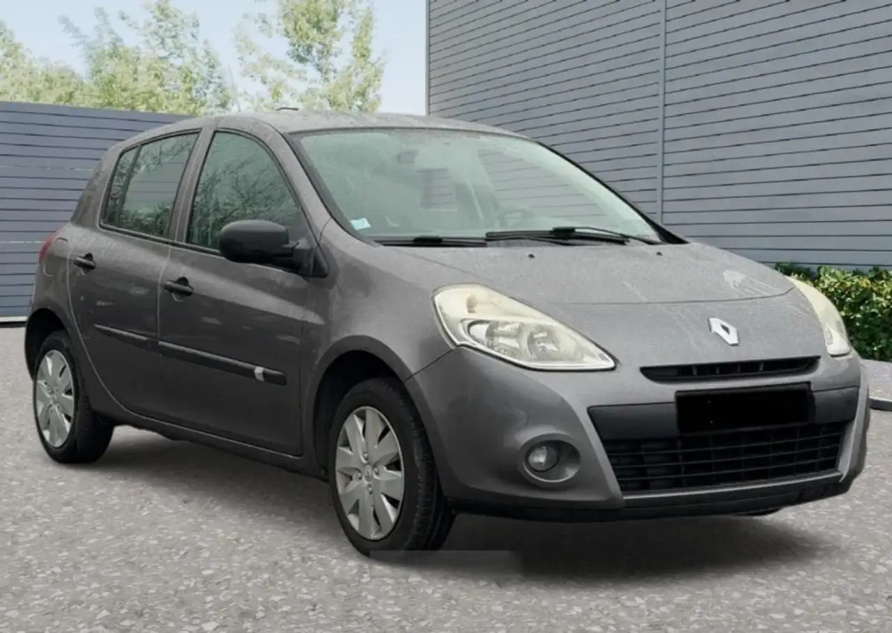 Renault Clio III 1.2 16V 75 eco2 Authentique