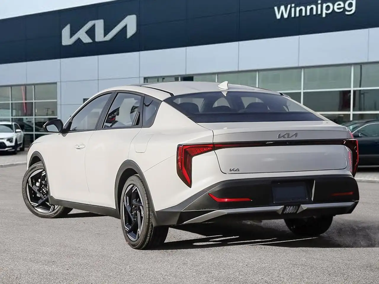 Kia K4 снимка Kia K4