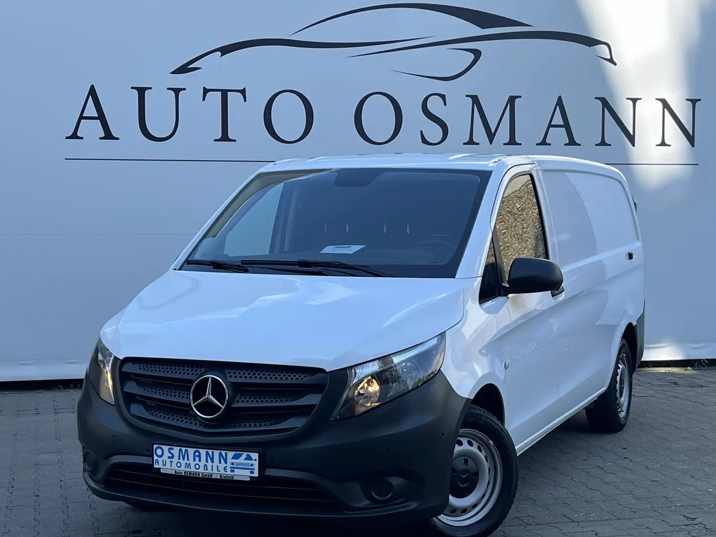Mercedes-Benz Vito 114 CDI Lang HA BASE 1HAND*RFK*AHK*DAB*PDC Blanc - 1