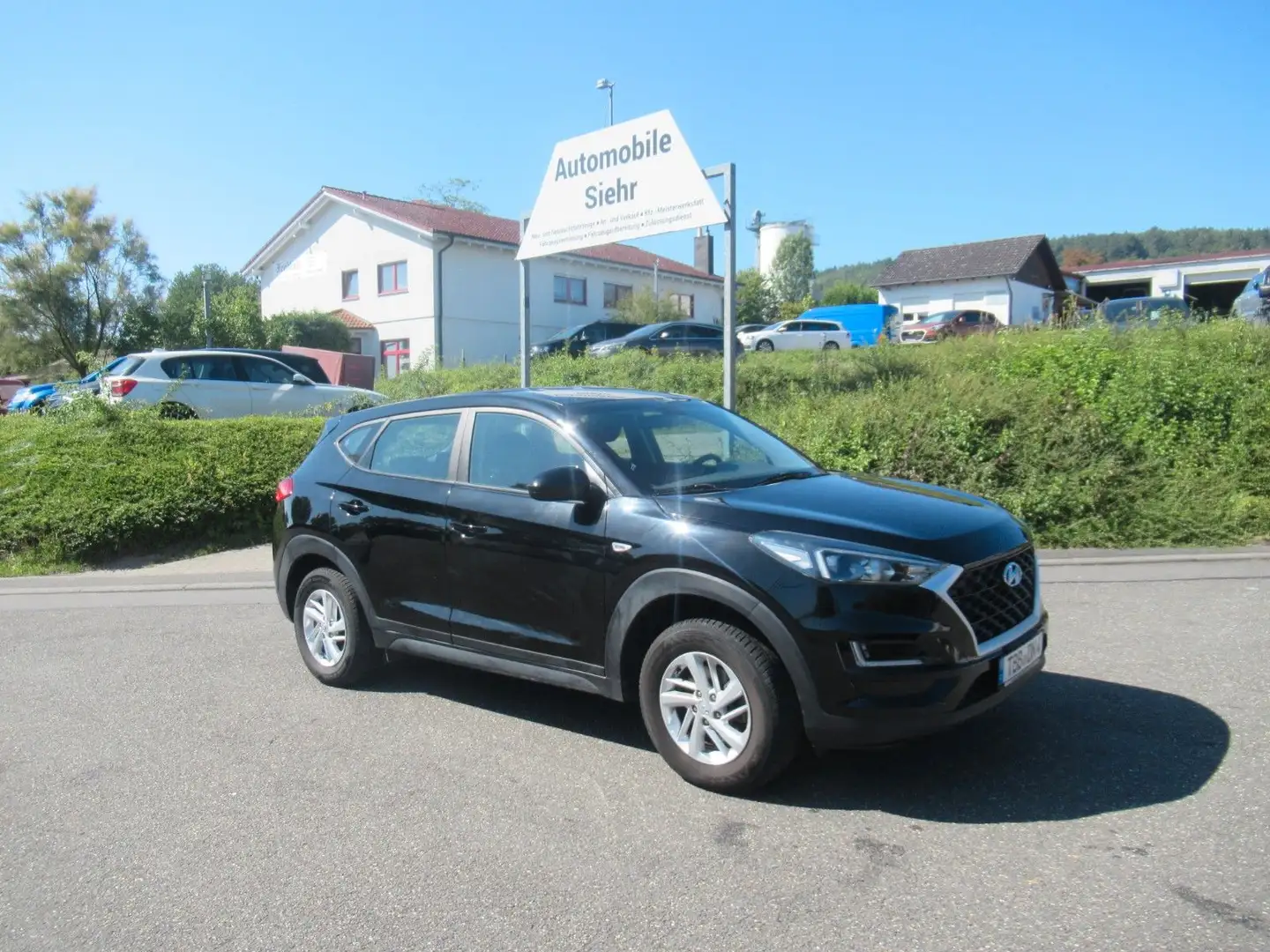 Hyundai TUCSON Pure Schwarz - 2