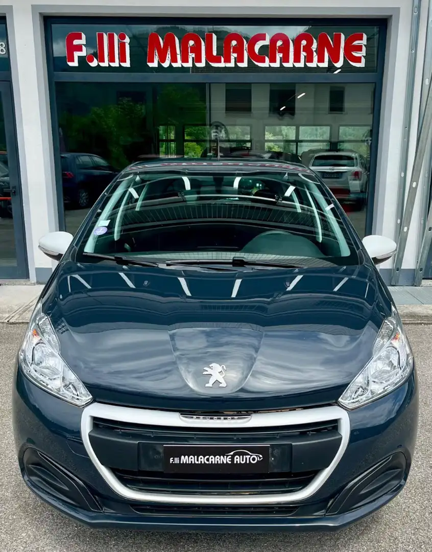 Peugeot 208 PureTech 68CV S&S 5 porte Like NEOPATENTATI Nero - 2