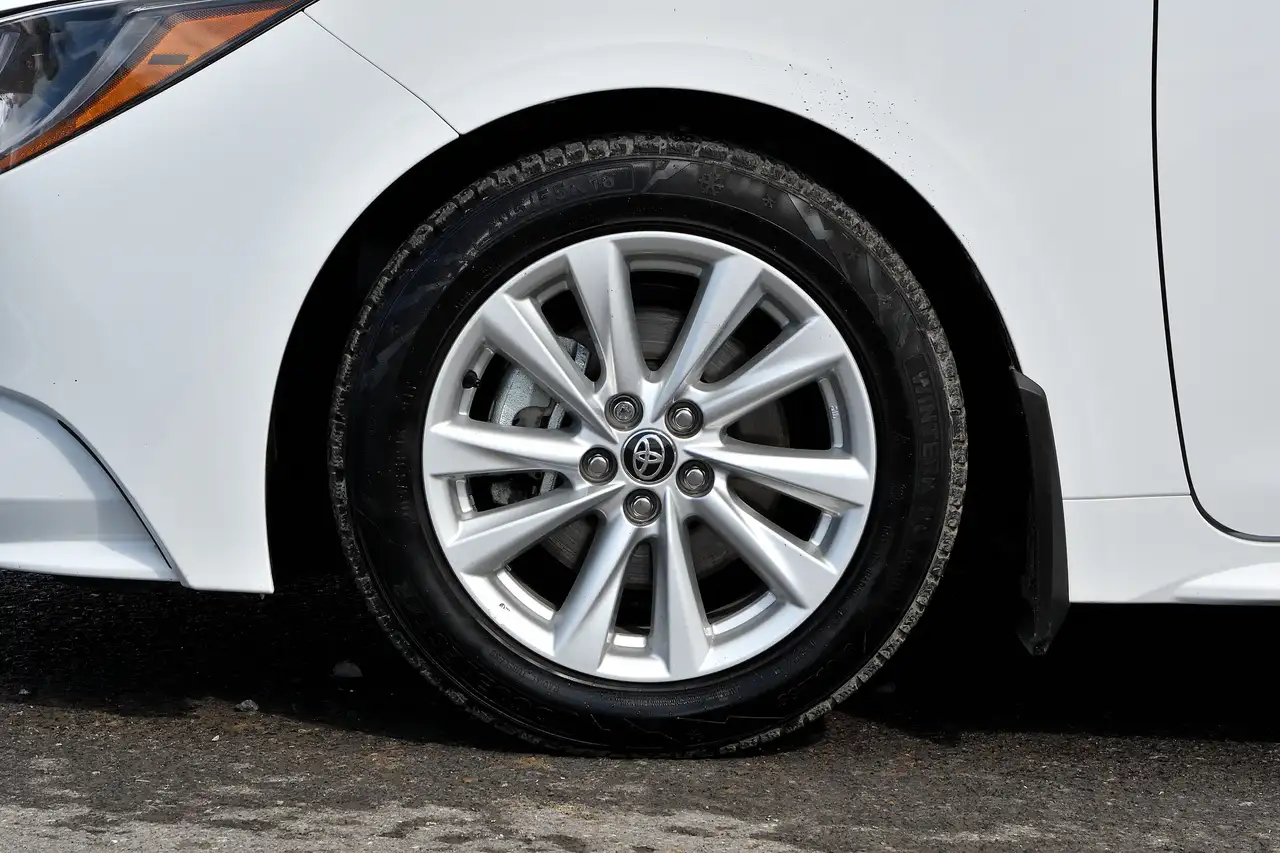 Toyota Corolla снимка Toyota Corolla