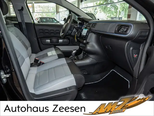 Citroen C3 view 2