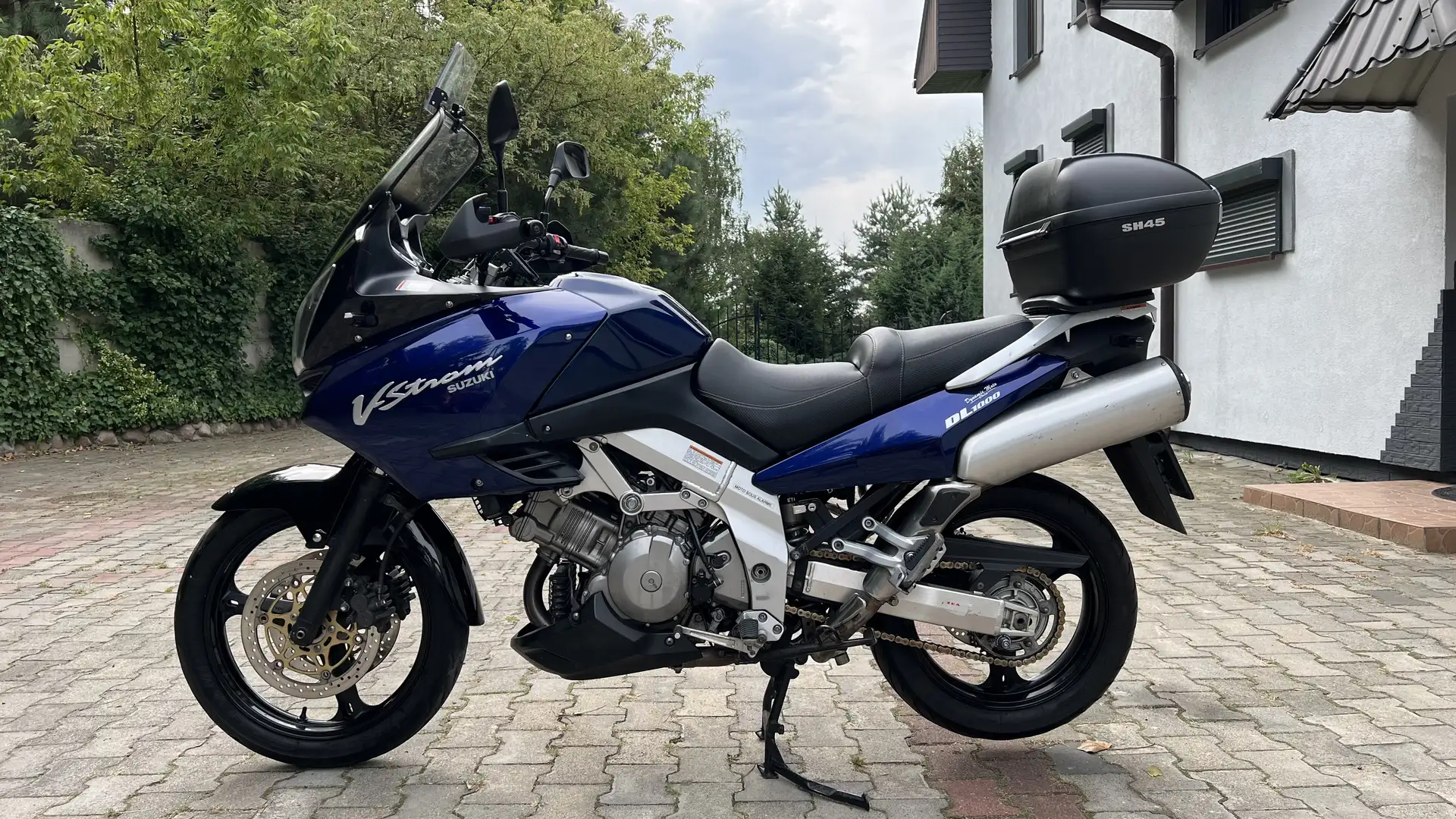 Suzuki V-Strom 1000 - 1