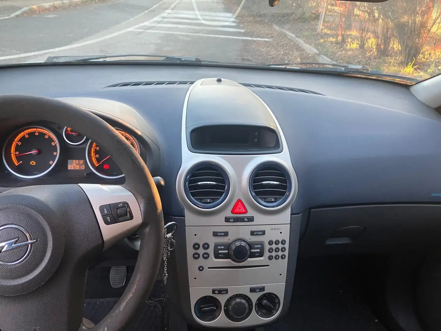 Opel Corsa Corsa 5p 1.2 Club - 1