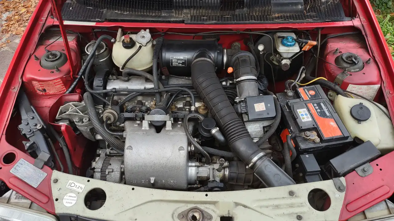 Peugeot 205 5p Cabrio 1.9 CTI cat., foto 6