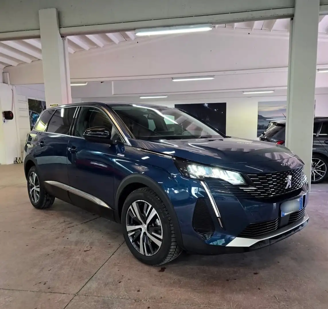 Peugeot 5008 BlueHDi 130 S&S EAT8 GT Modrá - 1