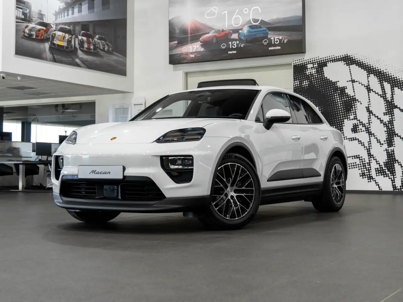 Porsche Macan 2026 — фото 11