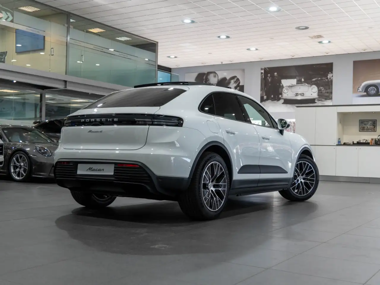 Porsche Macan 2026 — фото 12