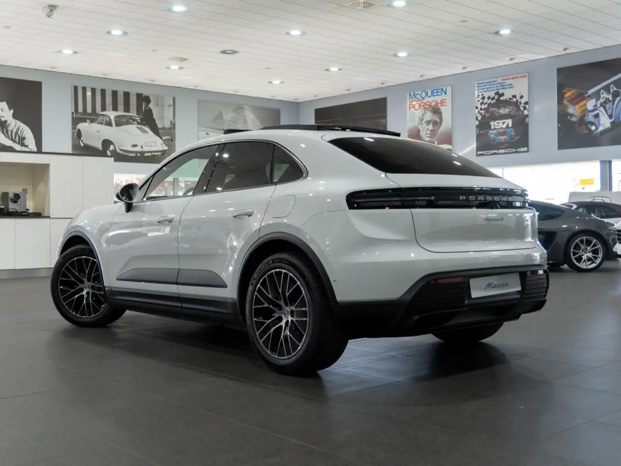 Porsche Macan 2026 — фото 10