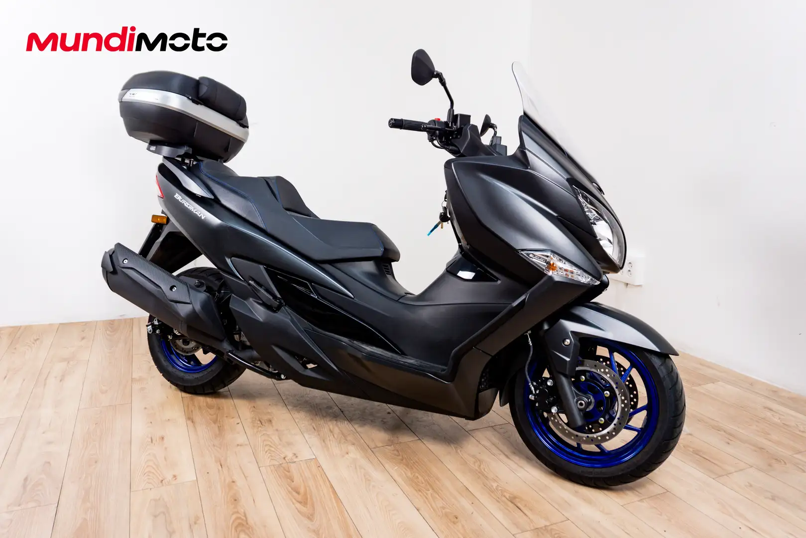 Suzuki Burgman 400 - 2