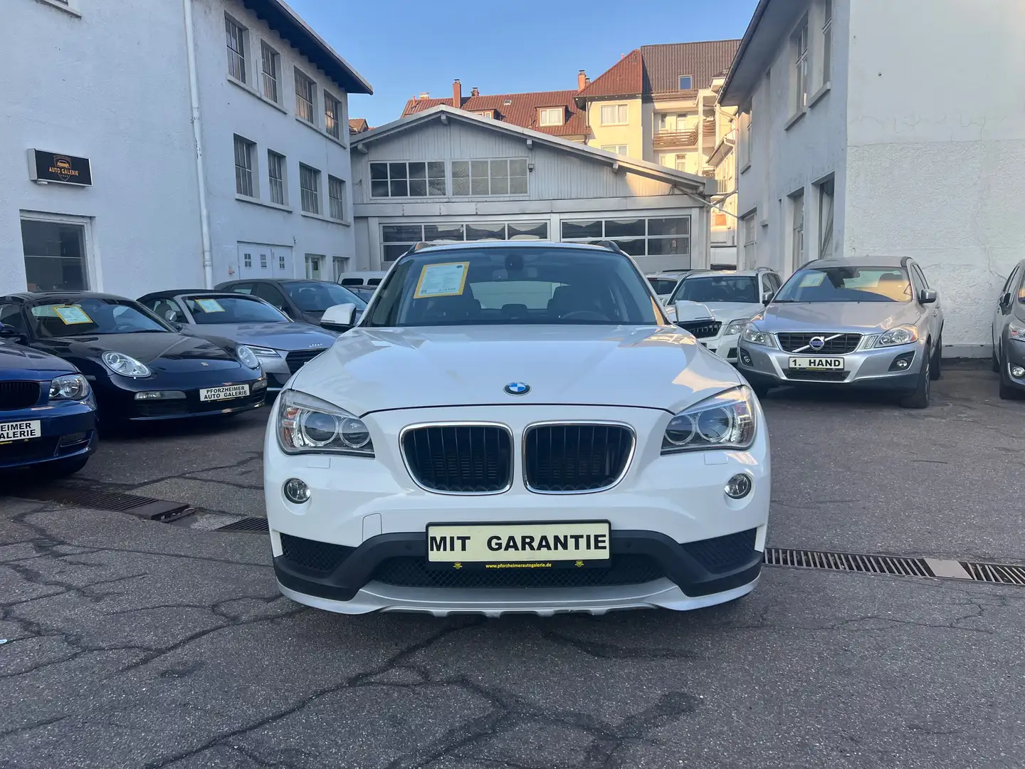 BMW X1 18 i sDrive Blanc - 2