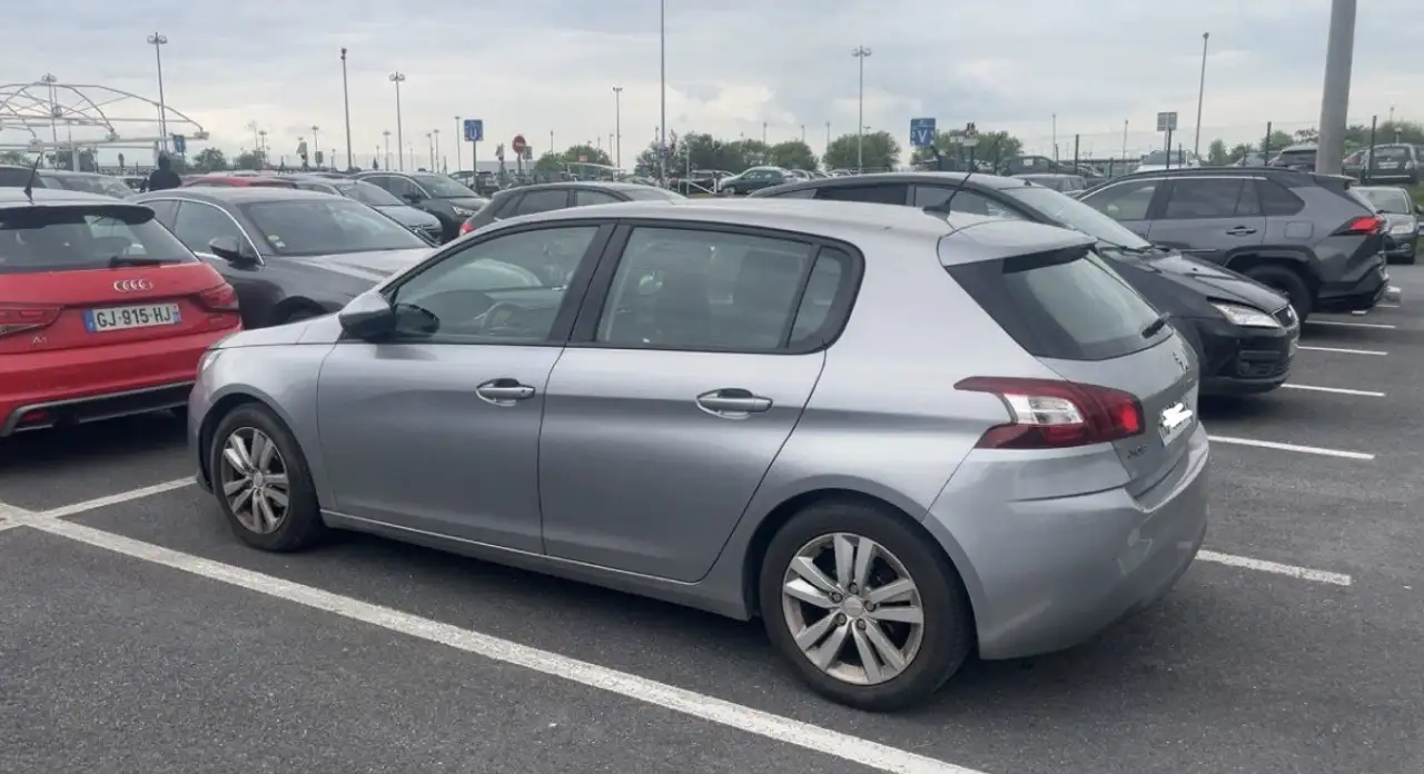 Peugeot 308 1.6 HDi 92ch FAP Active