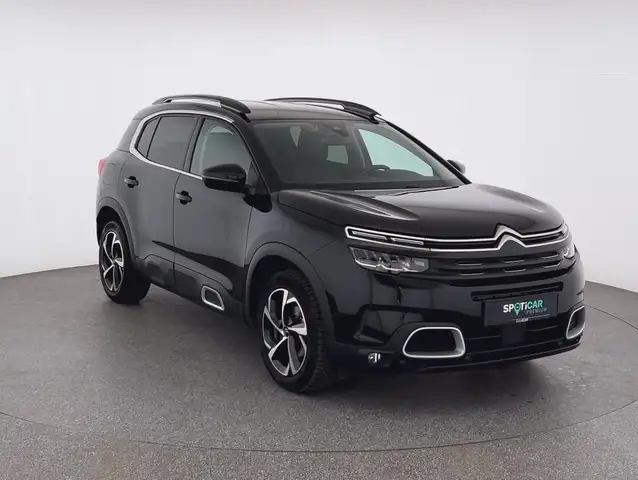 Citroen C5 Aircross view 3
