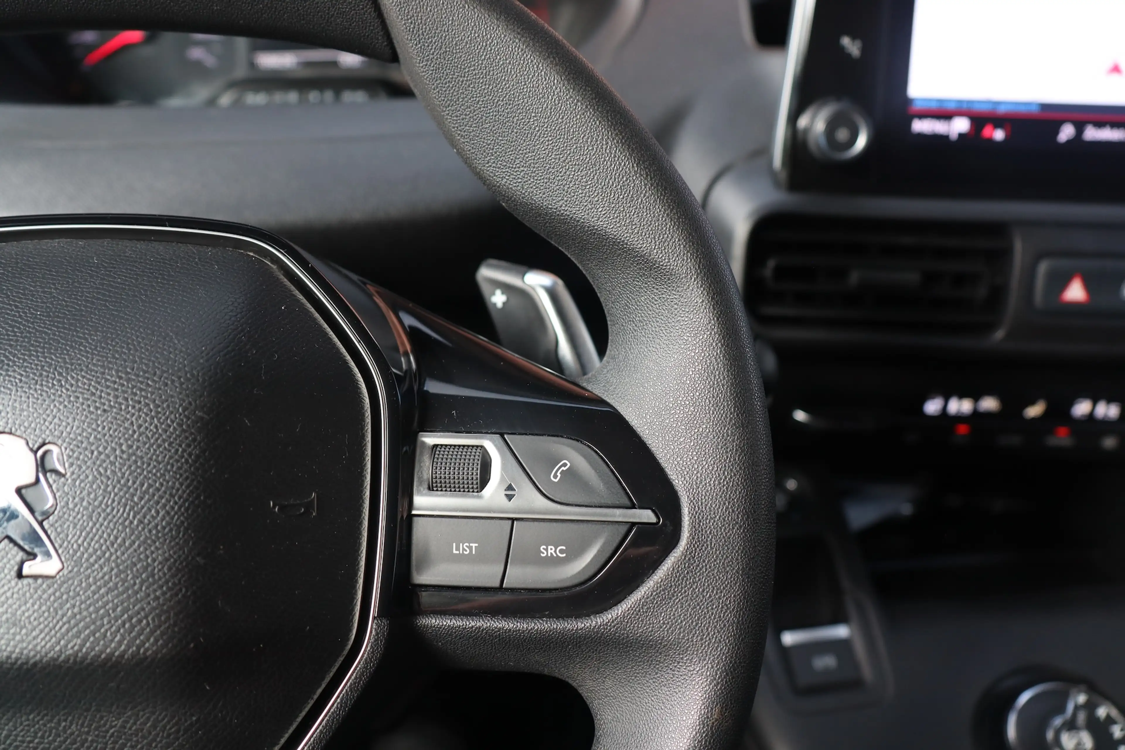 Peugeot Partner 1.5 BlueHDI Grip Long Automaat, trekhaak — photo 12