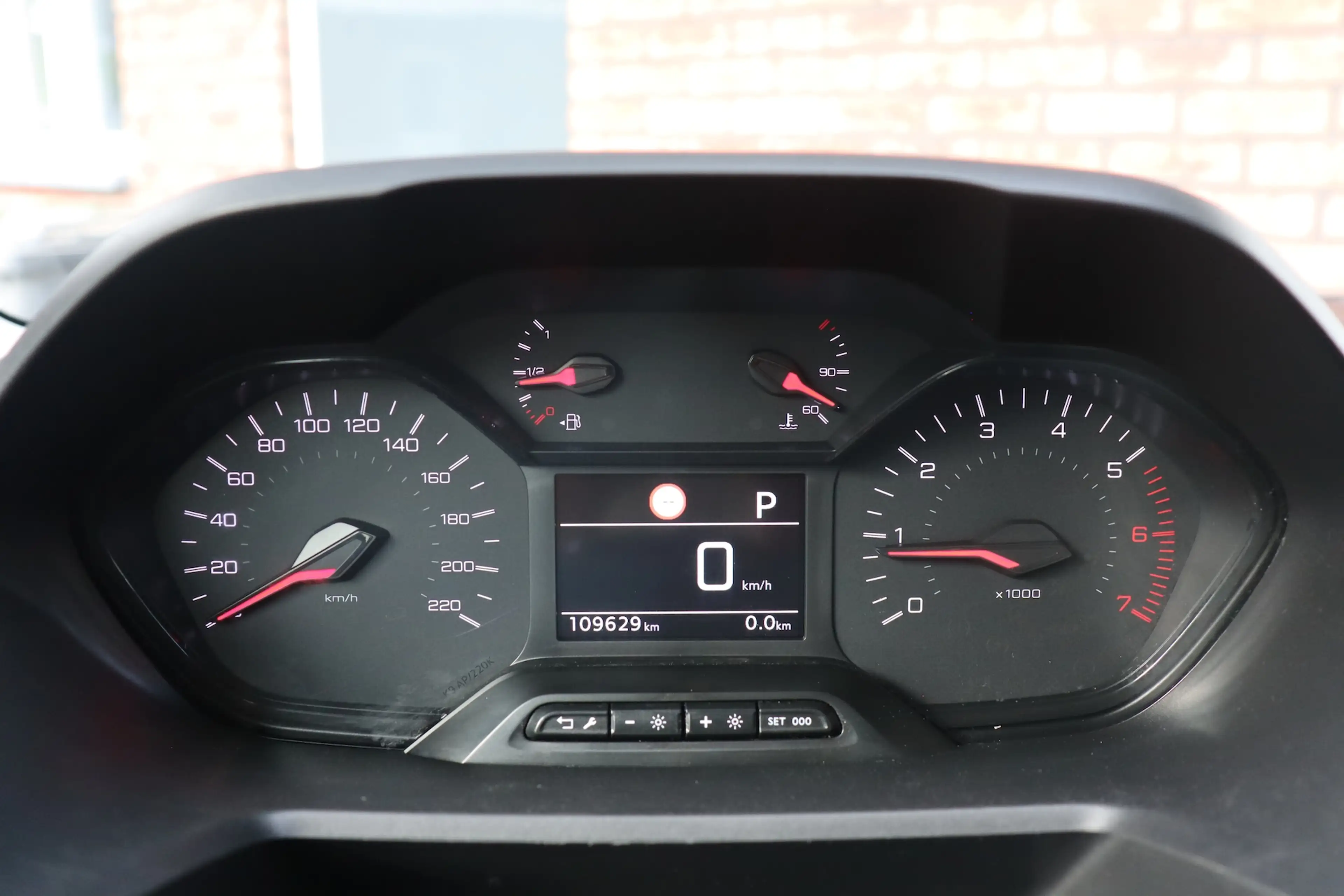 Peugeot Partner 1.5 BlueHDI Grip Long Automaat, trekhaak — photo 8