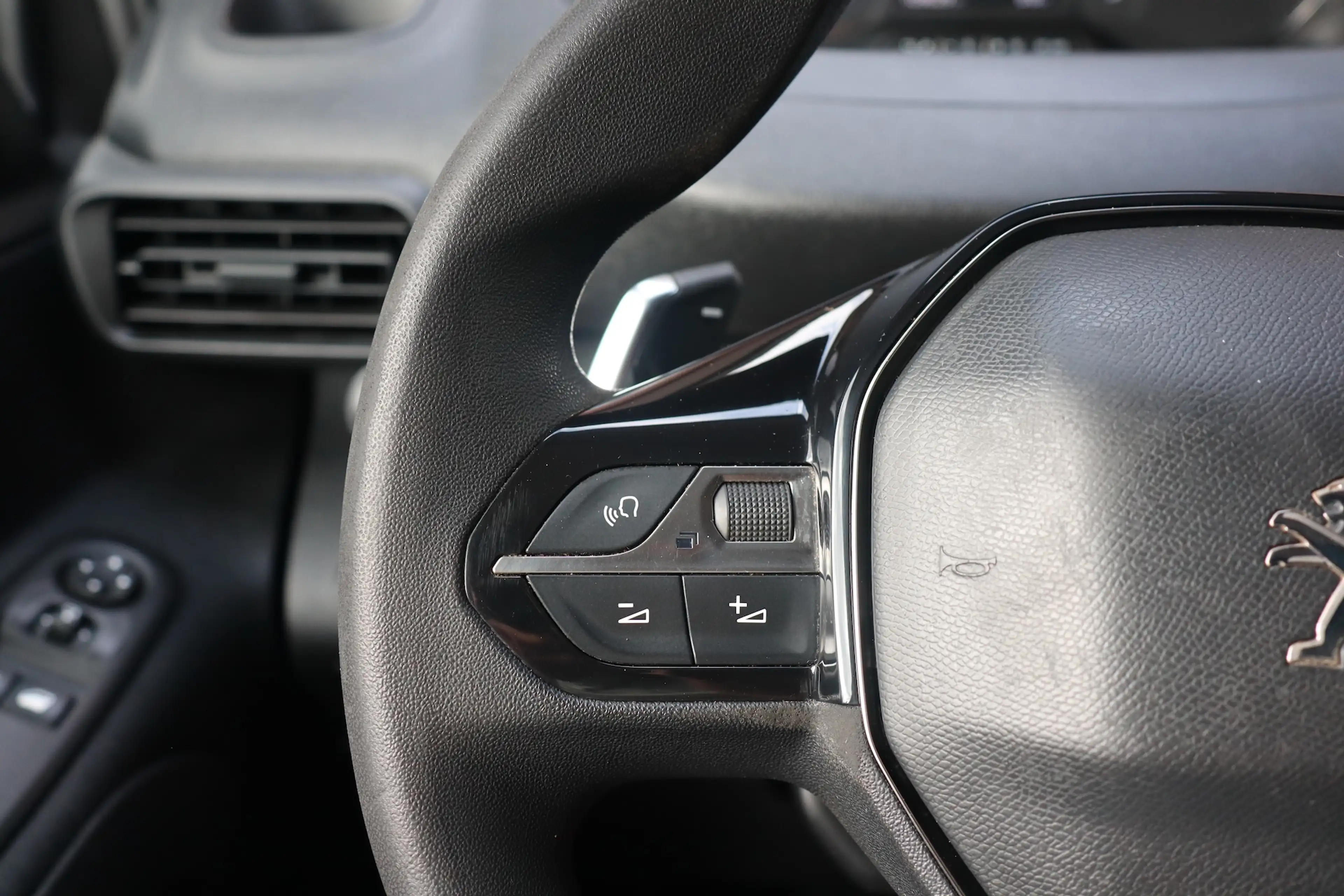 Peugeot Partner 1.5 BlueHDI Grip Long Automaat, trekhaak — photo 10