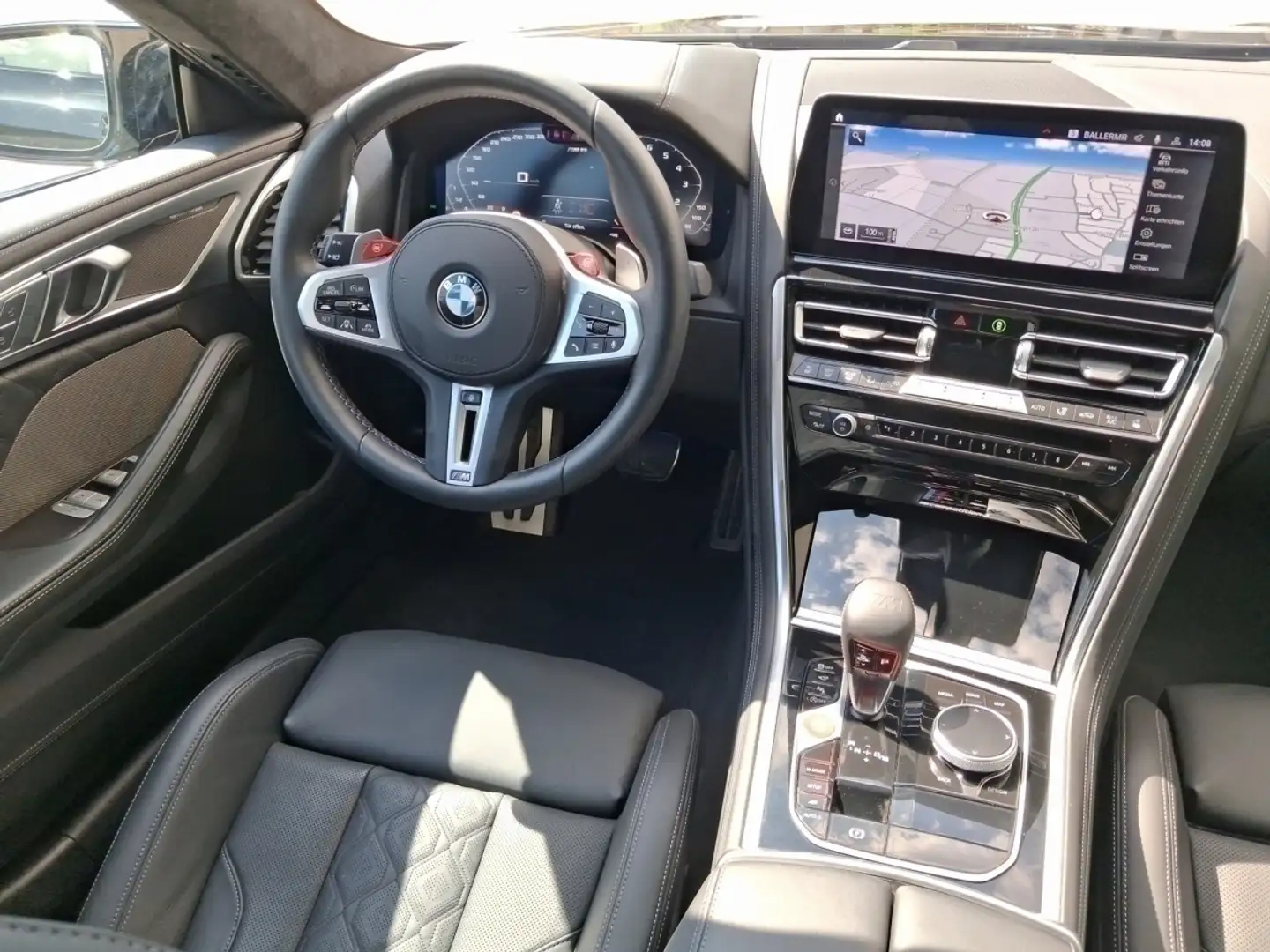 BMW M8 Competition Gran Coupé xDrive Laser Navi DAB Schwarz - 2