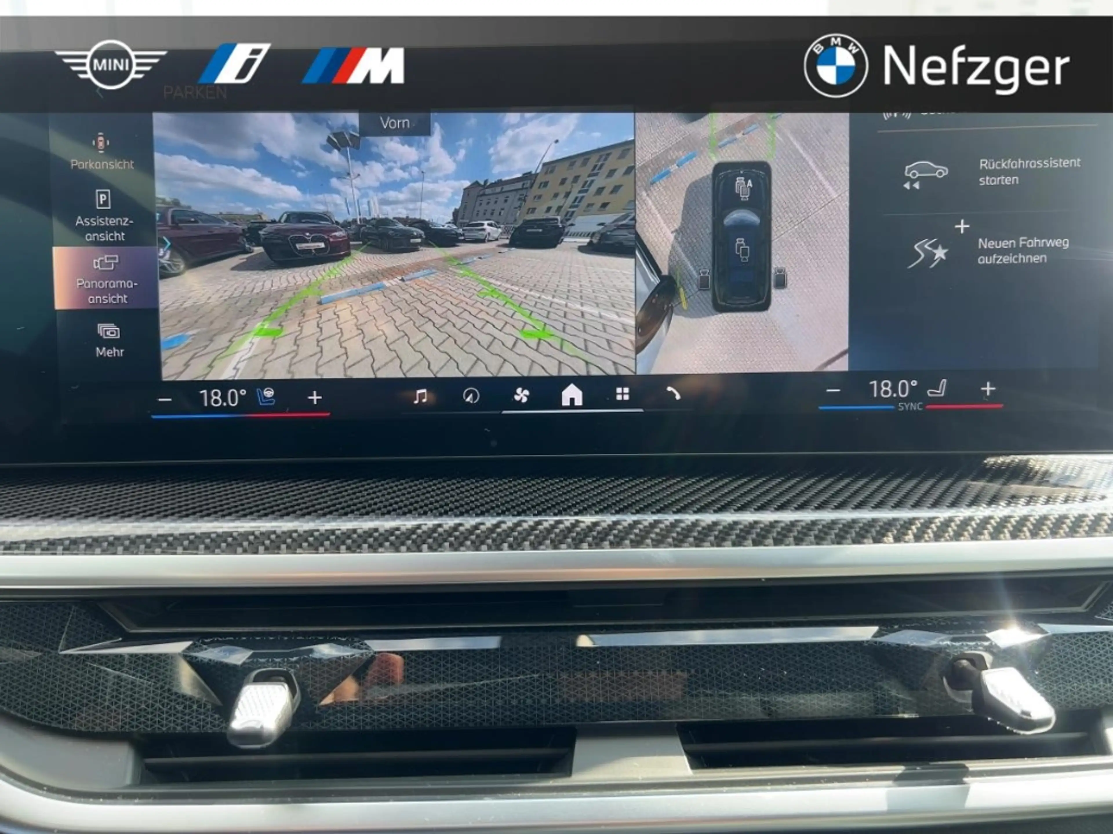 BMW X7 xDrive40i M Paket Pro LED AHK H&K Pano Soft-Close — photo 16