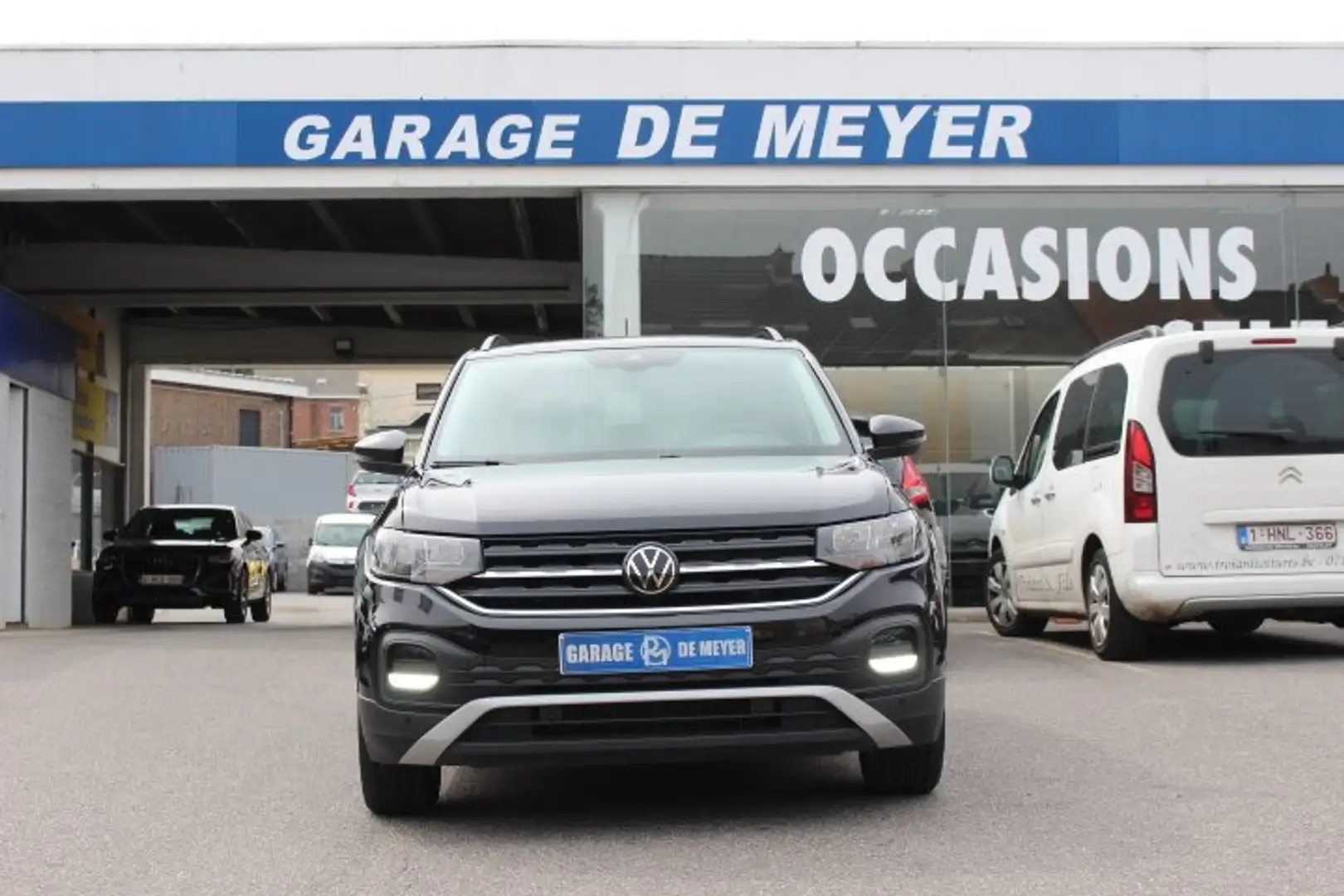 Volkswagen T-Cross 1.0 TSI Life Business OPF DSG Schwarz - 2