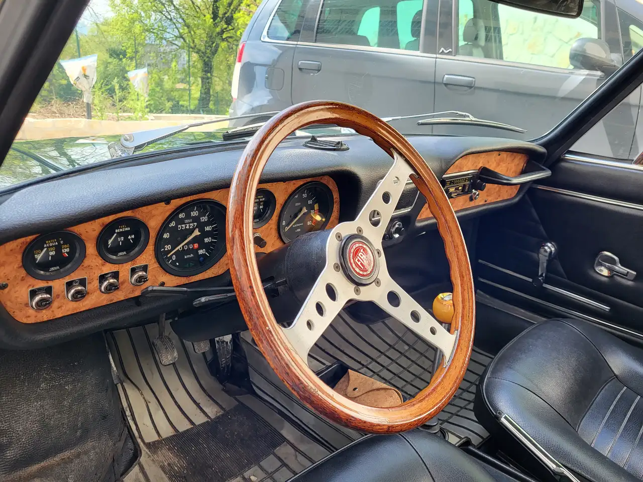 Fiat 850 Spider Sport, foto 4