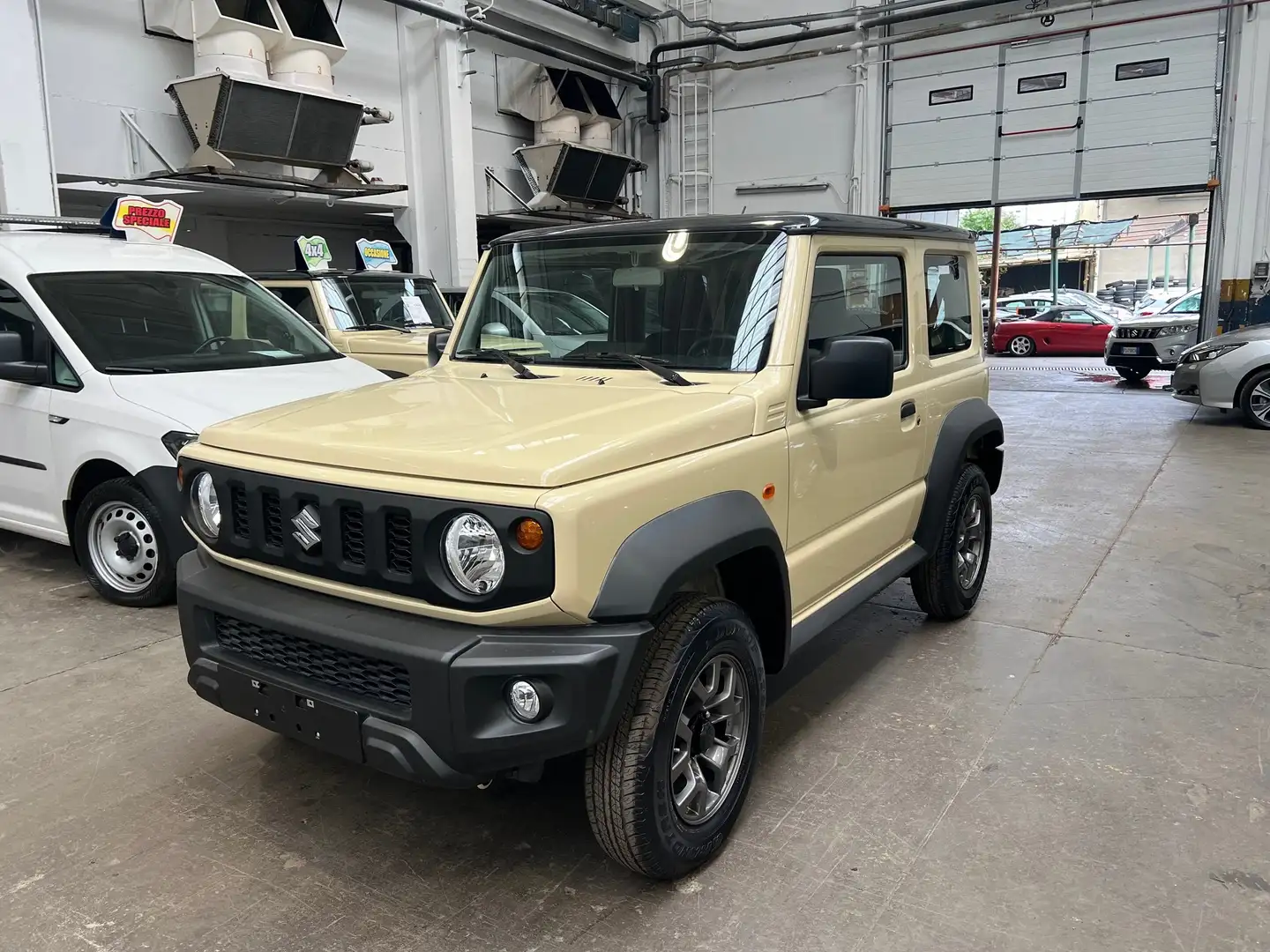 Suzuki Jimny 1.5 4wd allgrip 4 POSTI AUTOVETTURA Beige - 1