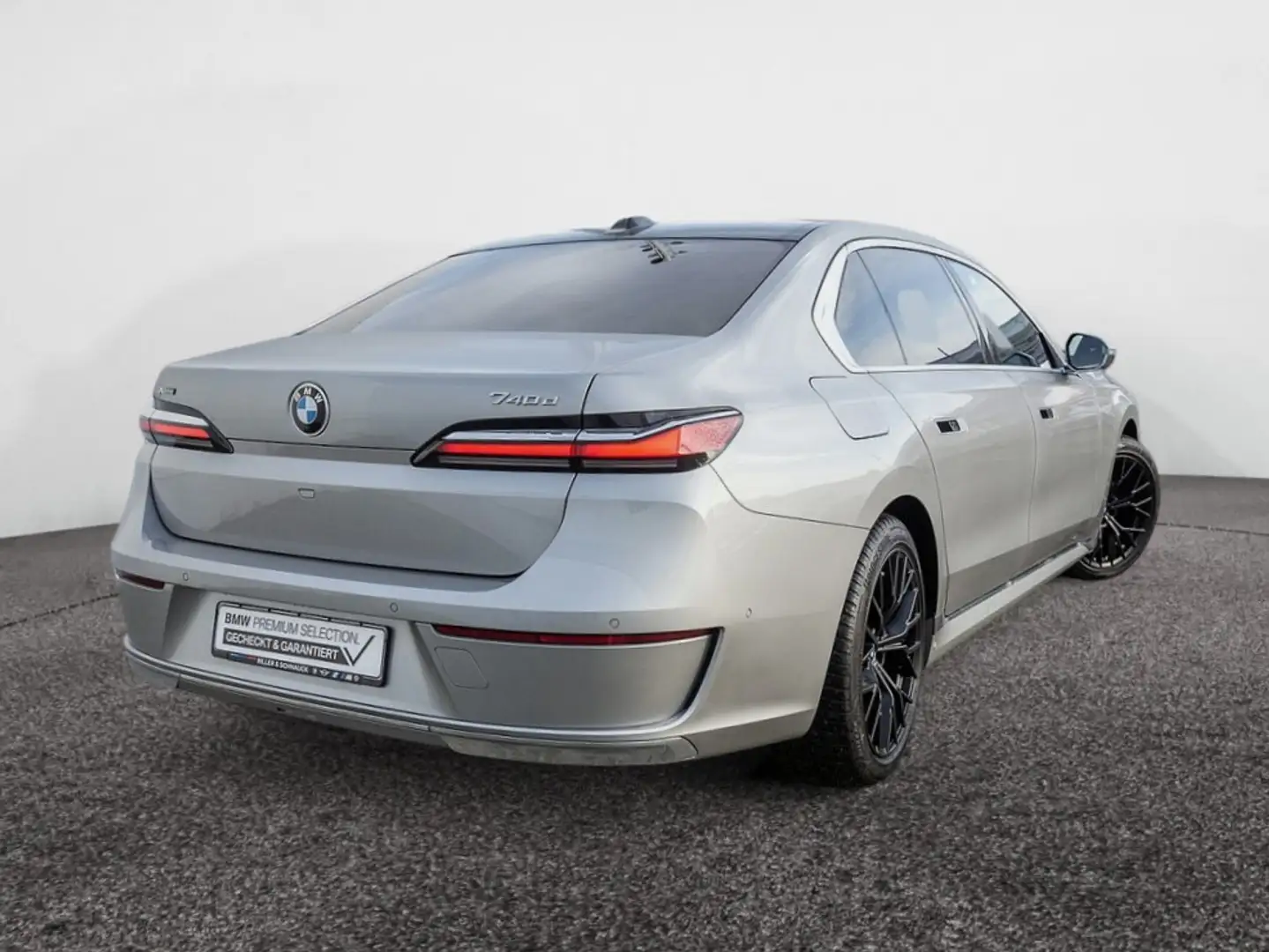 BMW 740 d xDrive TV+AUTOMATIC-DOORS+LOUNGE SEATING Argent - 2