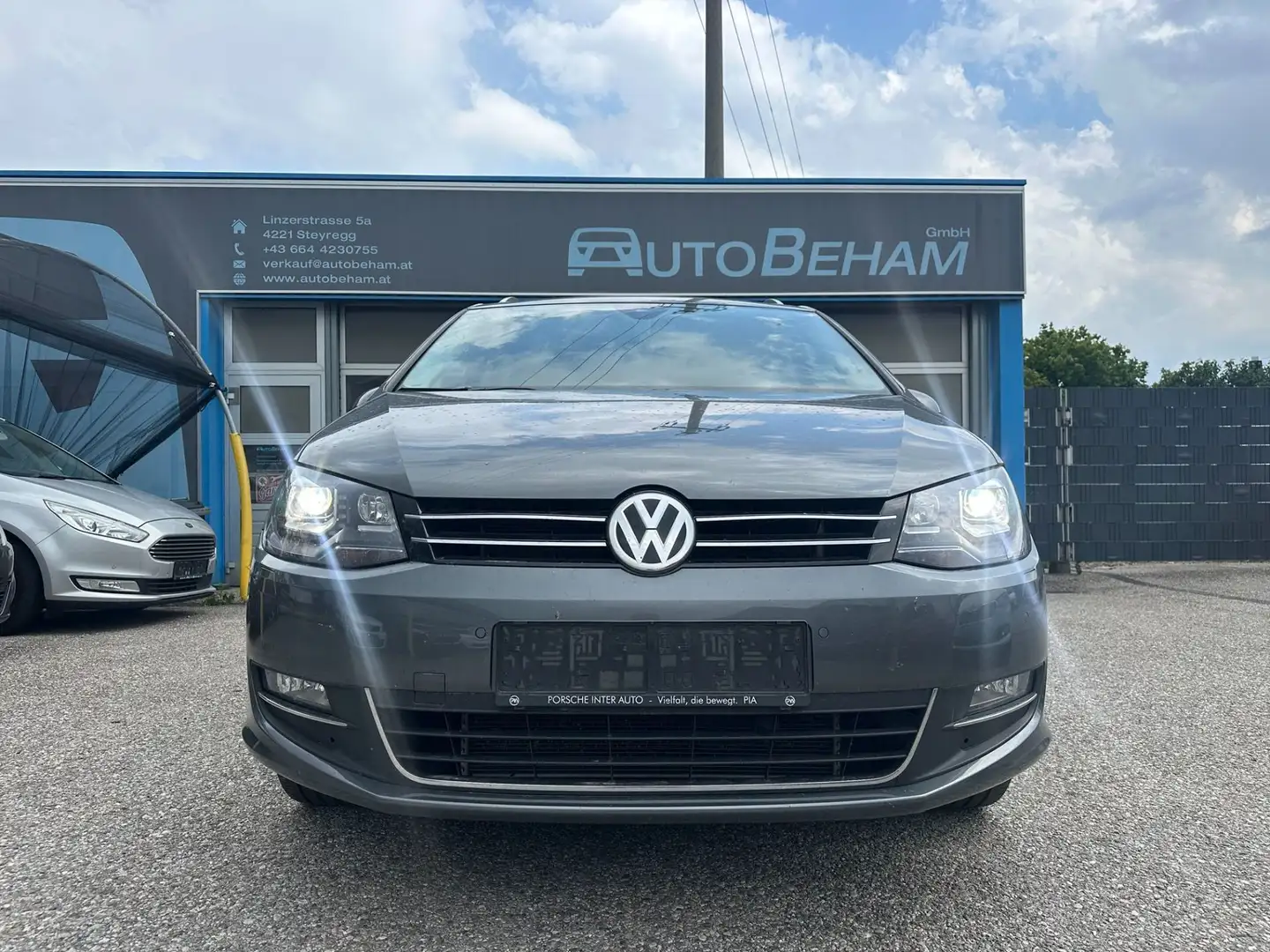 Volkswagen Sharan Business+ 1,4 TSI ACC-Teilleder-Kamera Grau - 2