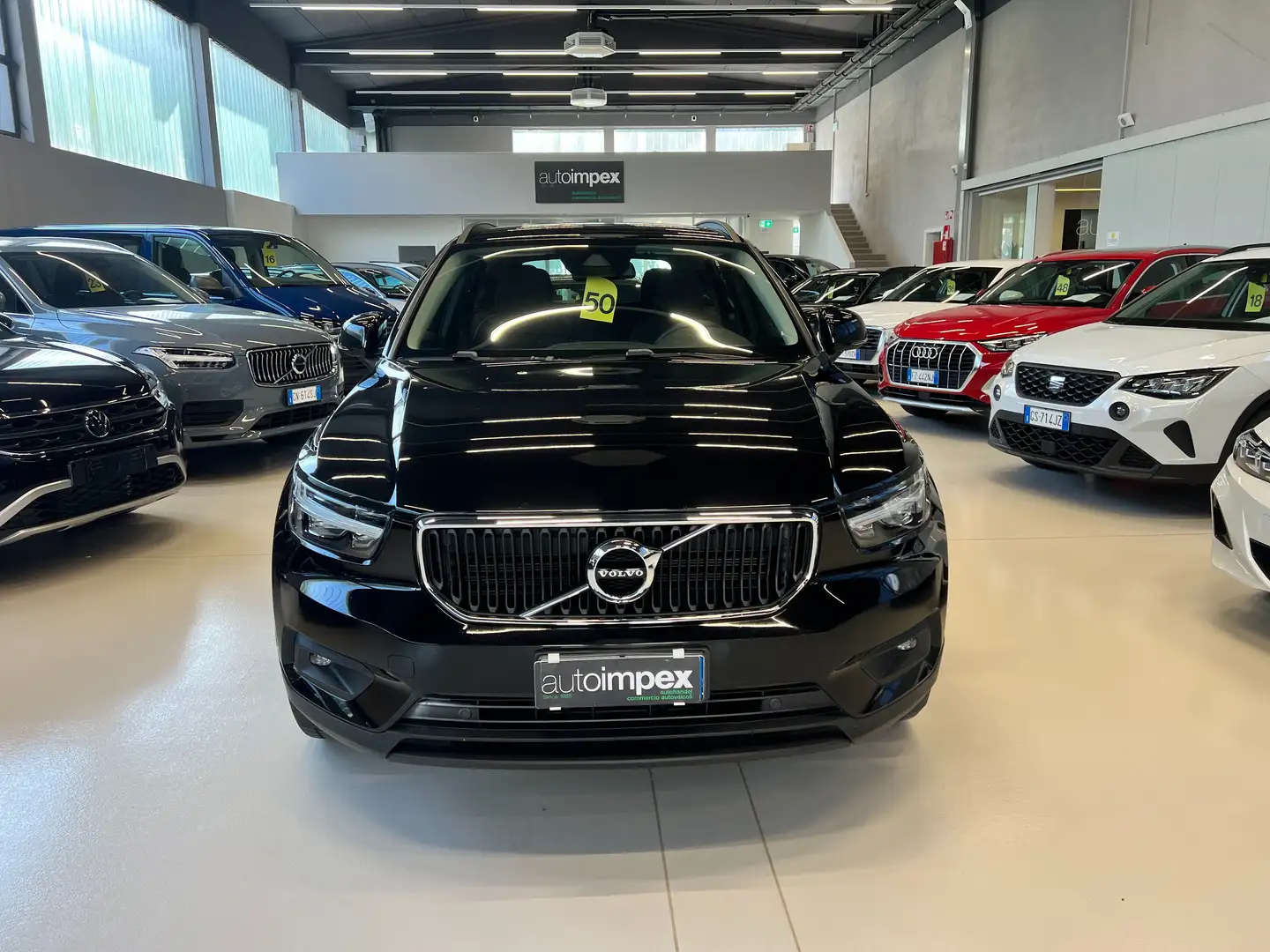 Volvo XC40 XC40 2.0 d3 Business geartronic CAM/1PROPR Nero - 2