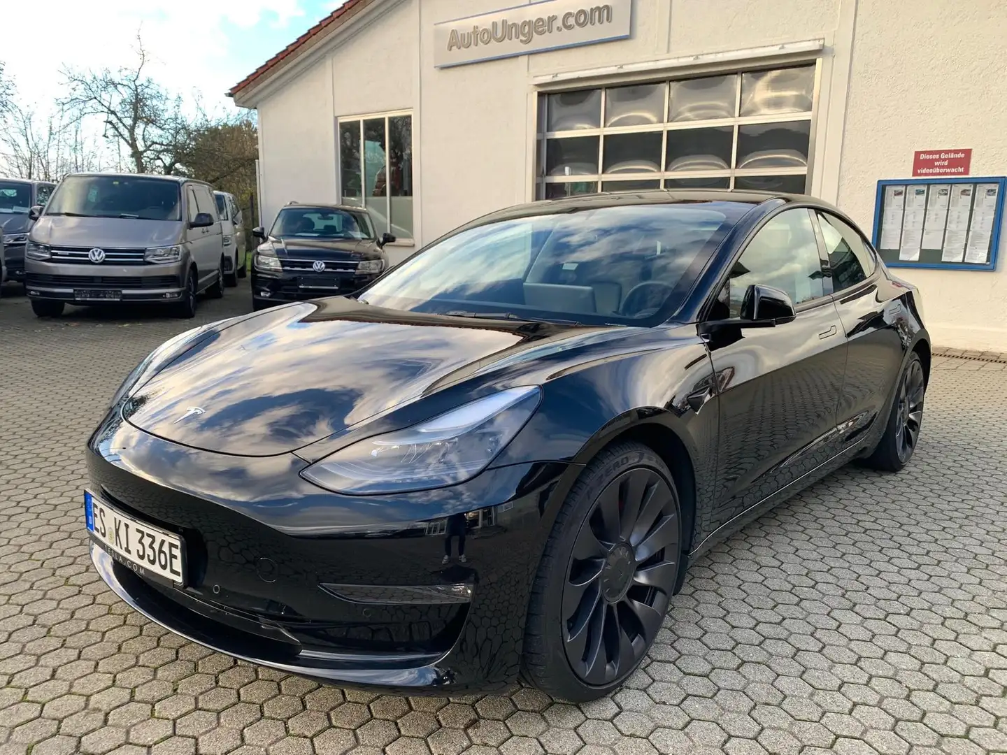 Tesla Model 3 Performance Dual AWD Enhanced Autopilot Чорний - 1