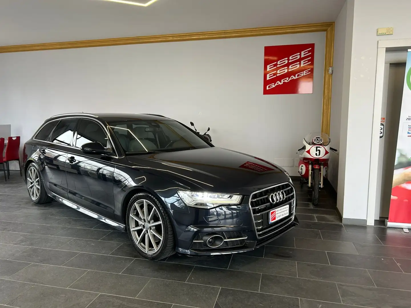 Audi A6 Avant 3.0 TDI S tronic quattro edition Blu/Azzurro - 1