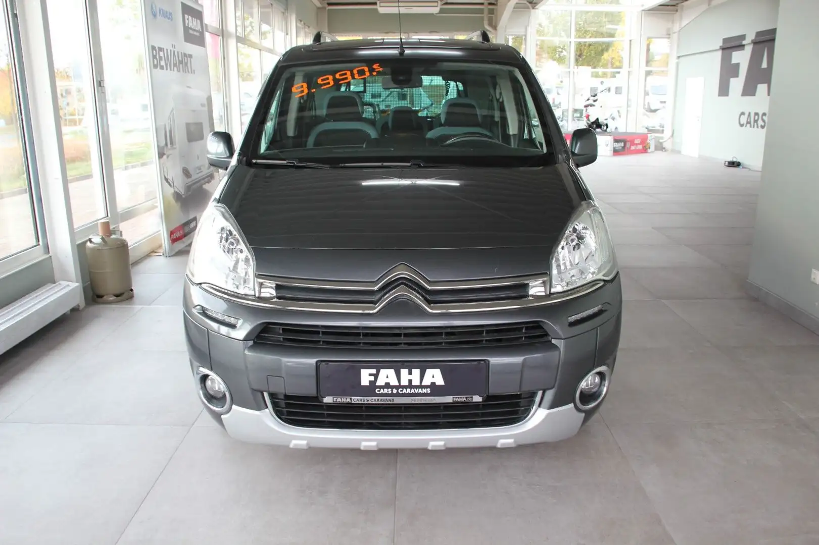 Citroen Berlingo Kombi 1,6 VTi 120 Selection Grau - 2