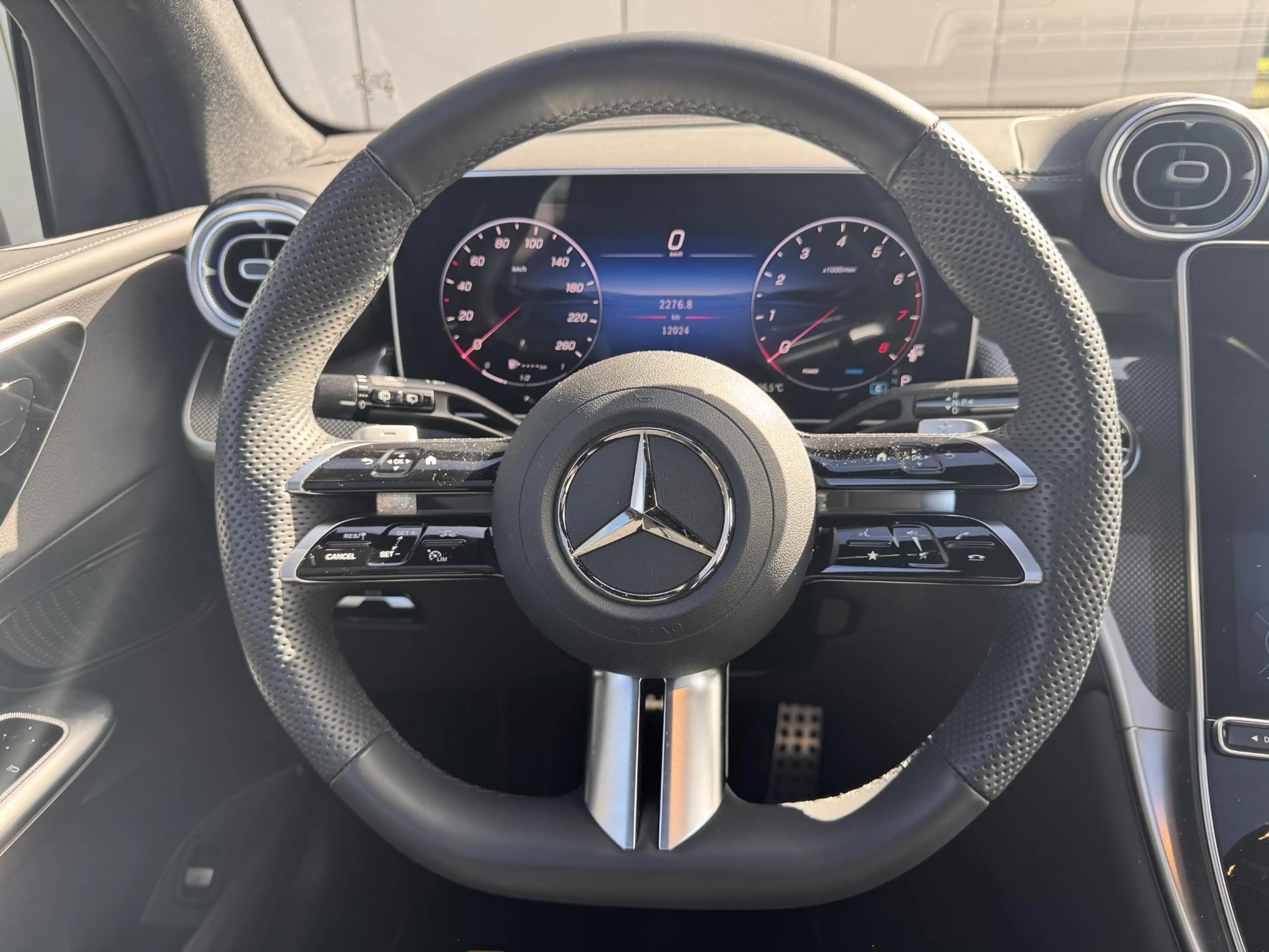 Mercedes-Benz GLC 200 GLC 4MATIC Luxury Line — photo 14