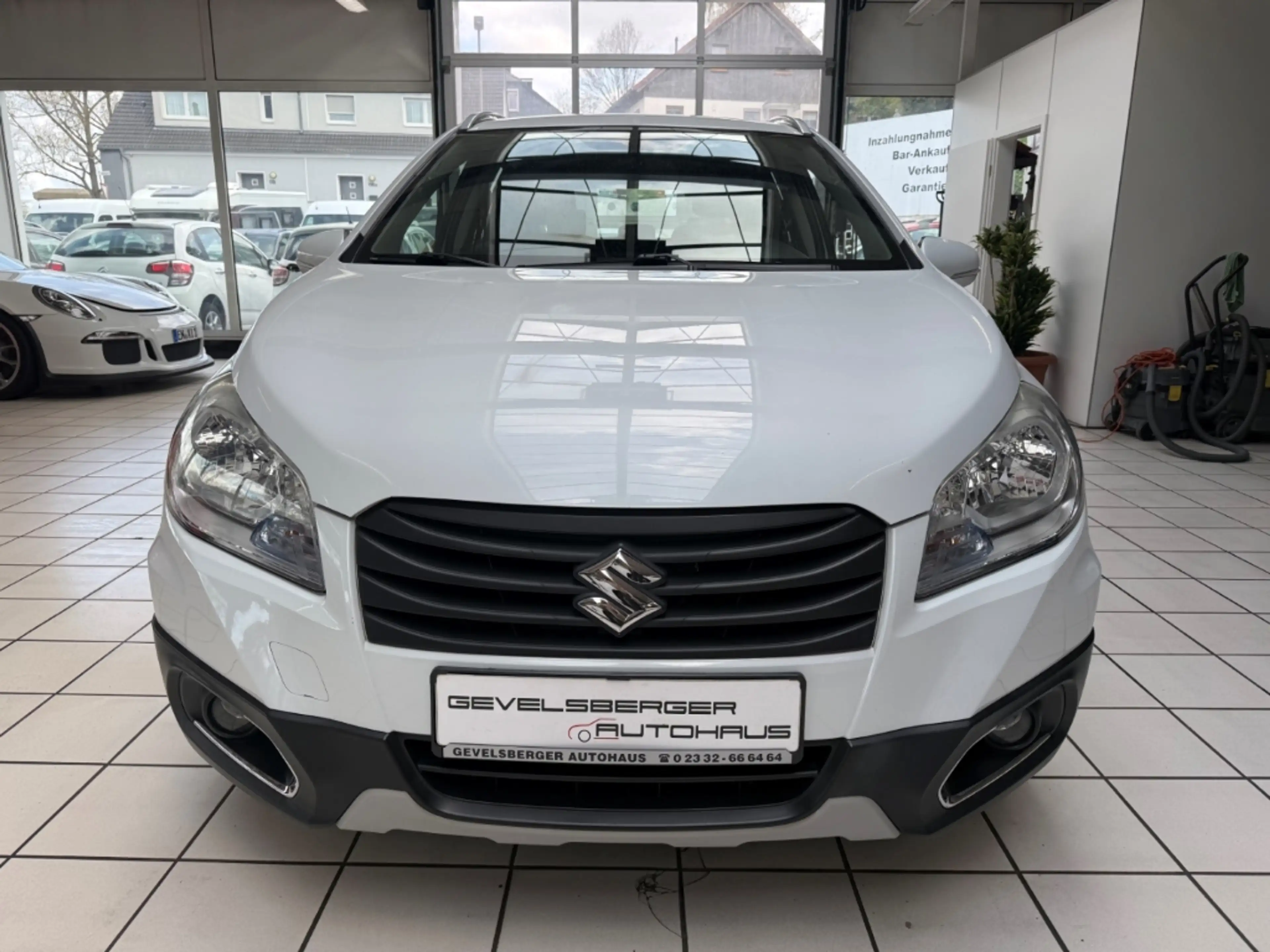 Suzuki SX4 S-Cross Comfort 4x4 Automatik SH AHK — photo 2