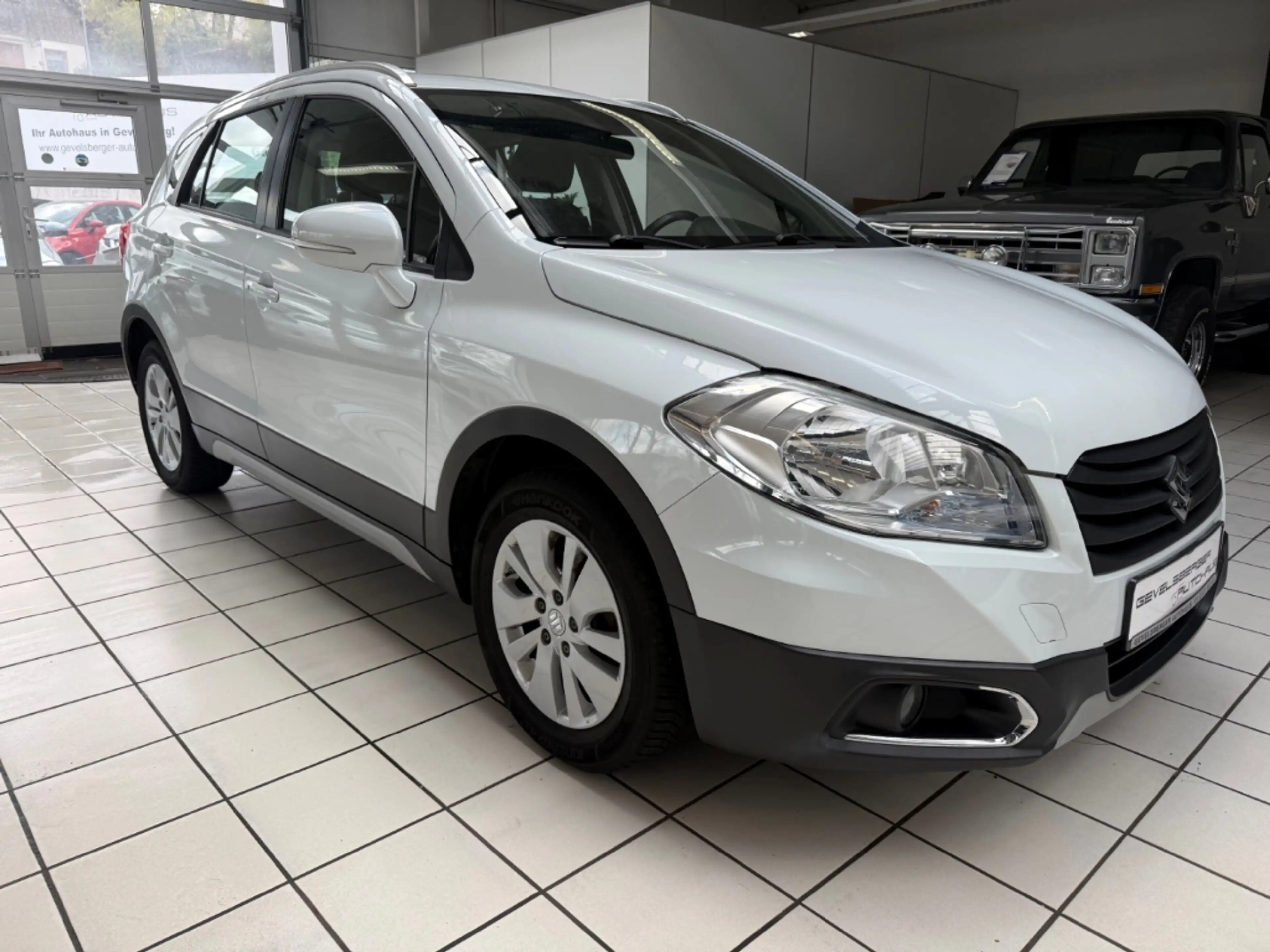 Suzuki SX4 S-Cross Comfort 4x4 Automatik SH AHK — photo 3