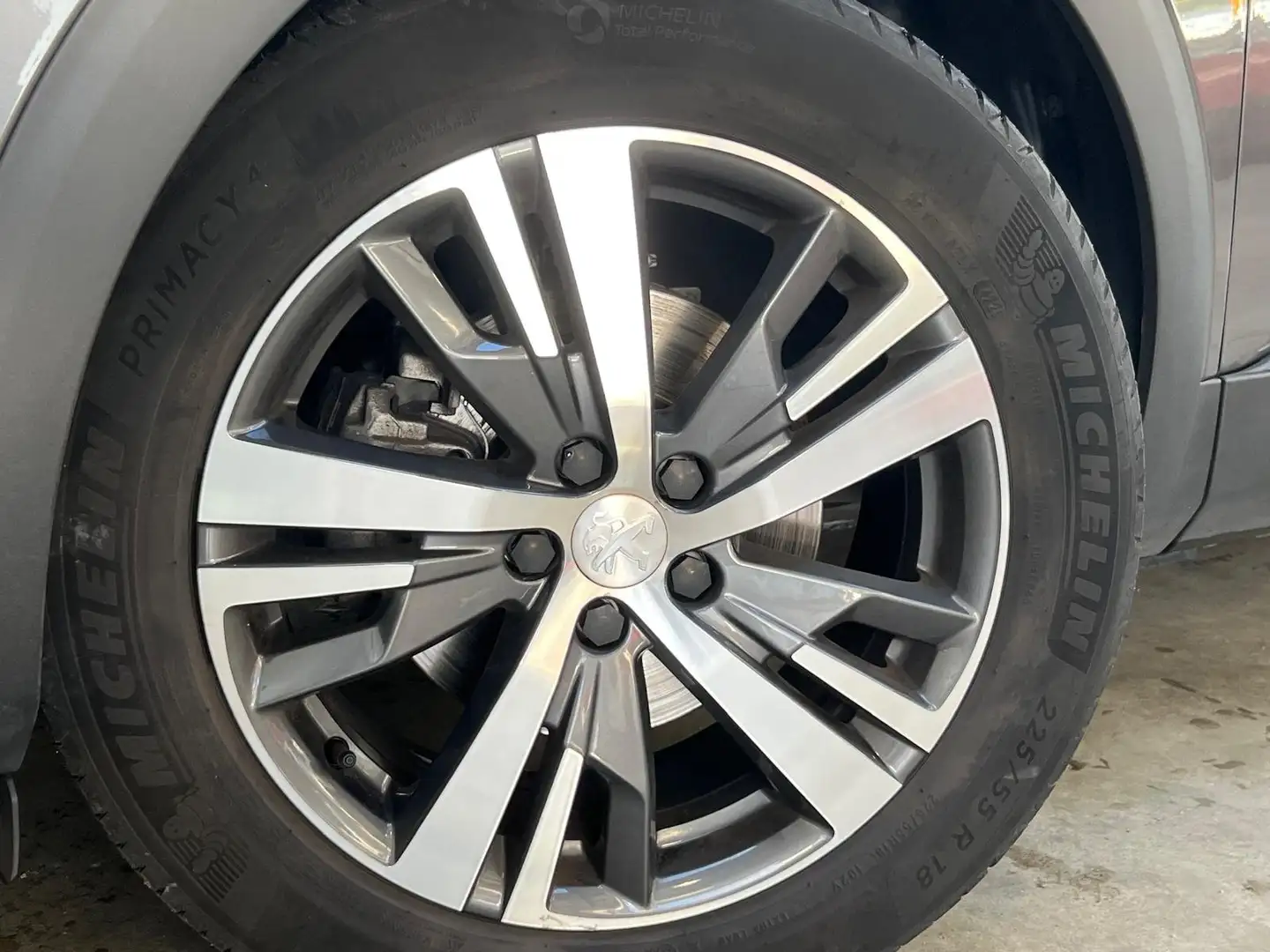 Peugeot 3008 3008 Puretech 130ch eat8 allure pack Gris - 2