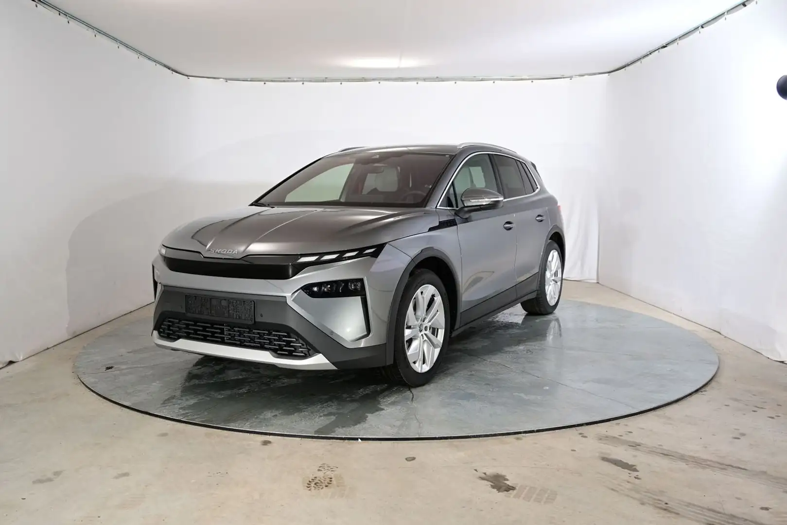 Skoda Elroq 85 ACC|AHK|RFK|LED|Navi|Carplay|Klima|P... Grau - 1