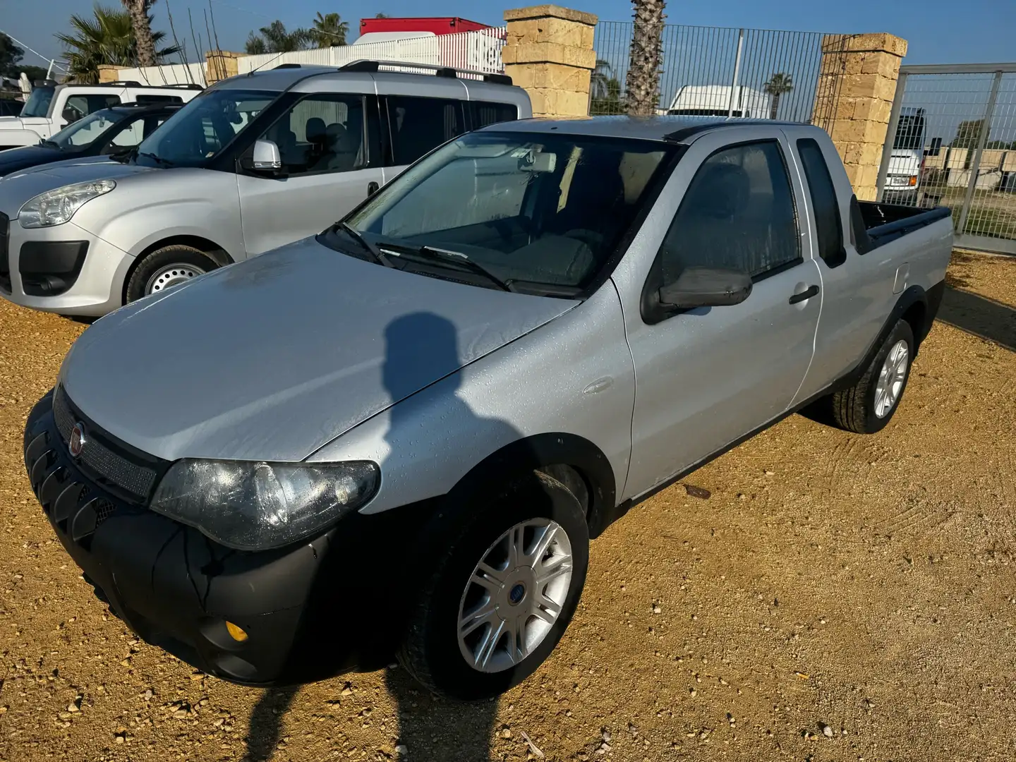 Fiat Strada - 2