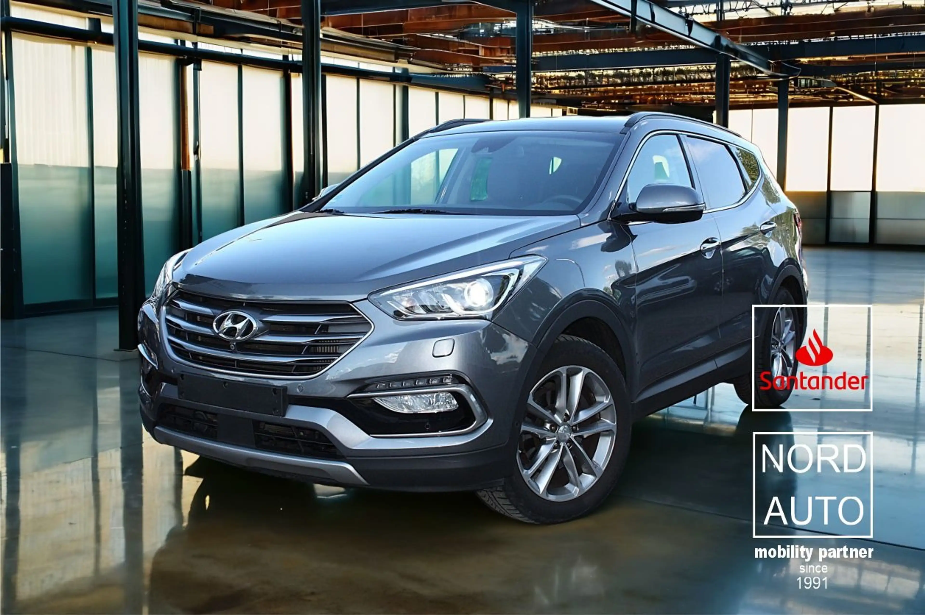 Hyundai SANTA FE Santa Fe 2.2 PREMIUM 4x4 Autom. Leder/Navi/360Cam