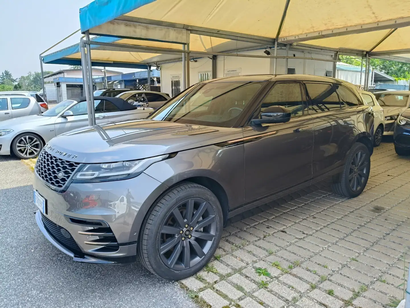 Land Rover Range Rover Velar Range Rover Velar 2.0 Si4 300 CV R-Dynamic HSE Grigio - 1