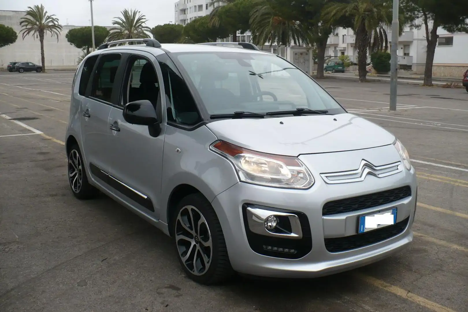 Citroen C3 Picasso BlueHDi 100 Exclusive Gris - 2