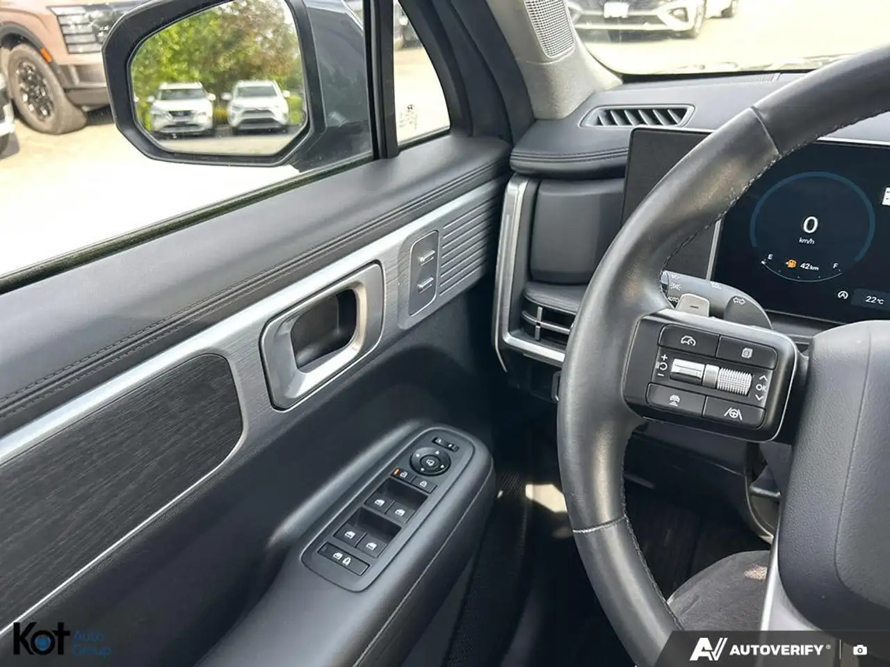 Hyundai SANTA FE снимка Hyundai SANTA FE