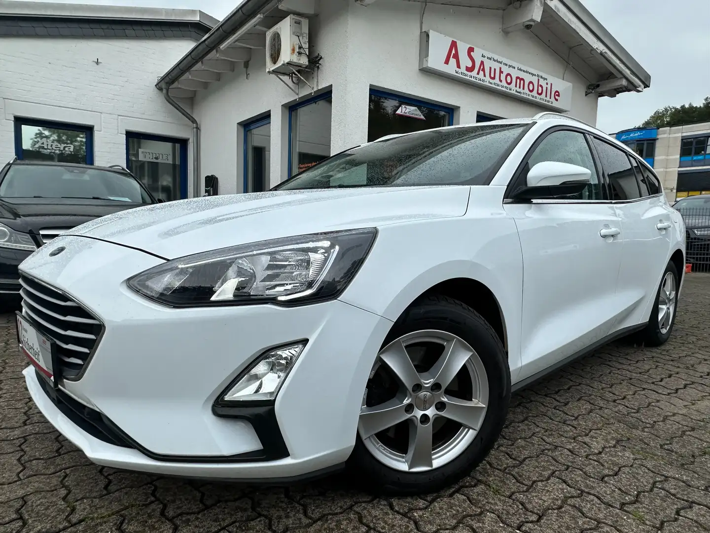 Ford Focus 1.5 TDCI St&St+NAVI+LED+6 GANG+KLIMA+PDC+SHZ+TEMPO Weiß - 1