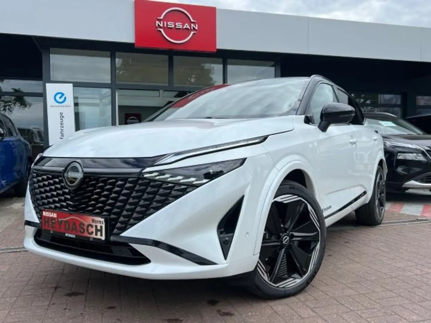 Nissan Qashqai N-Design e-Power *BOSE*PGD*Komfort+* Blanc - 2